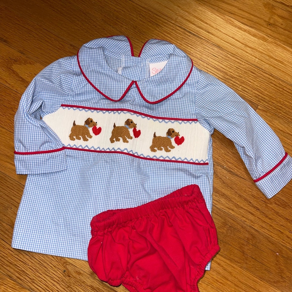 Stitchy Fish smocked Valentine’s Day outfit